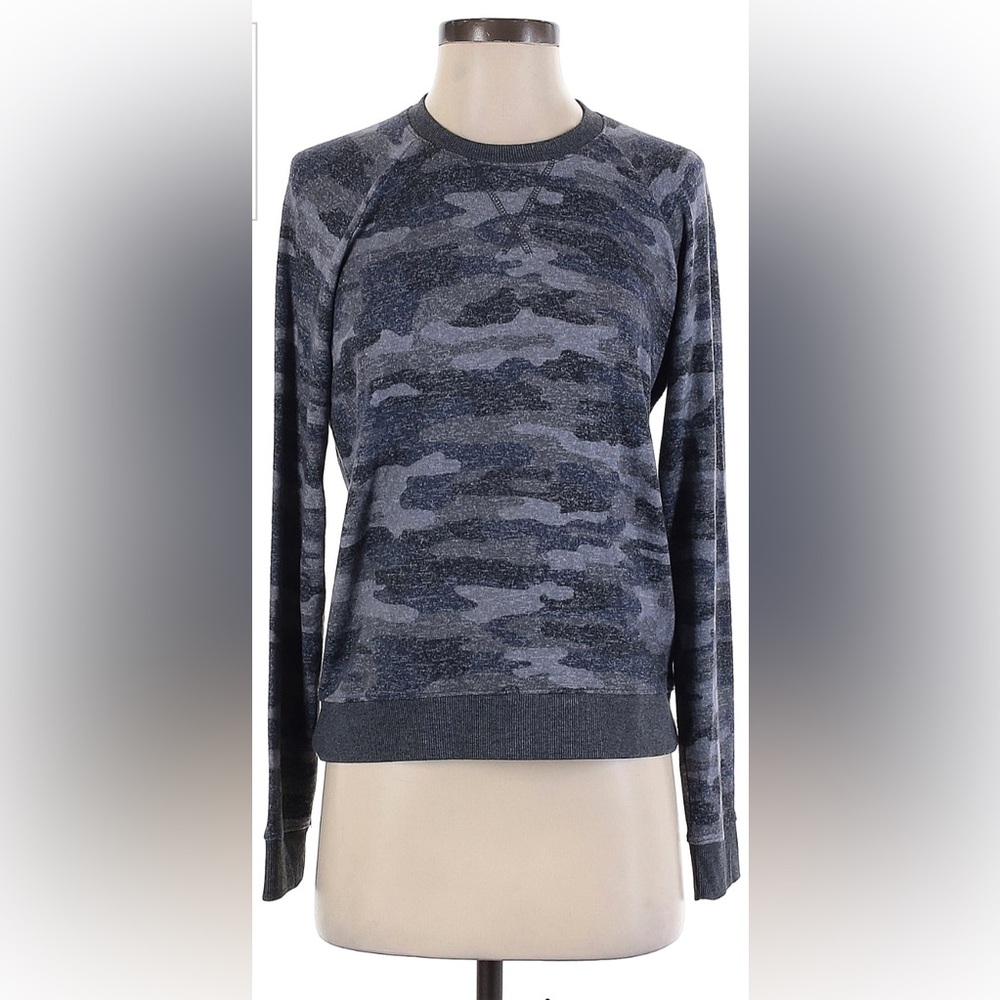 Lucky Brand Camo long sleeve